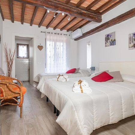 コッレ・ヴァル・デルザCasa Per La Costaアパートメント エクステリア 写真